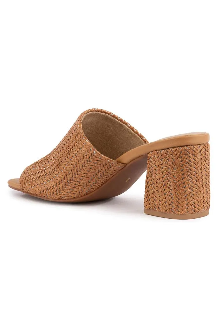 Adapt Sandal