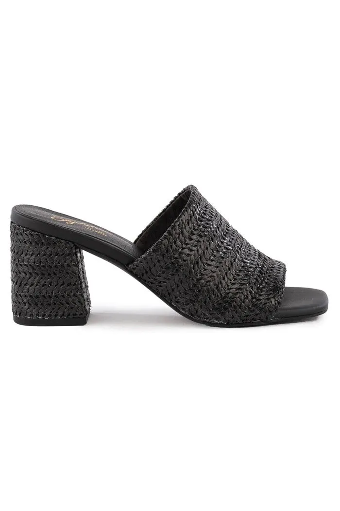 Adapt Sandal