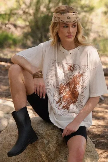 Howdy Western Vintage Graphic Tee