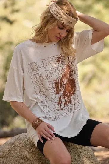 Howdy Western Vintage Graphic Tee
