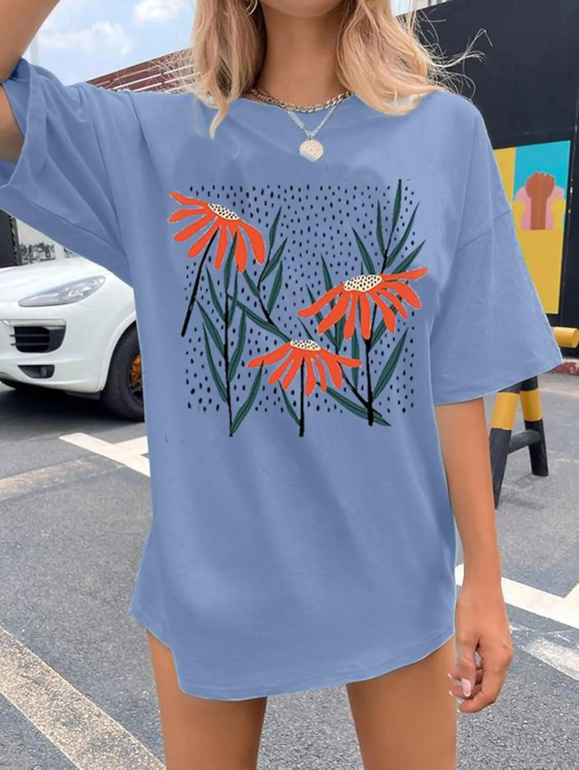 Oversized Vintage Wildflowers Shirt for Women Cute Butterfly Mushroom Graphic Shirt Casual Hippie 70s T-Shirt