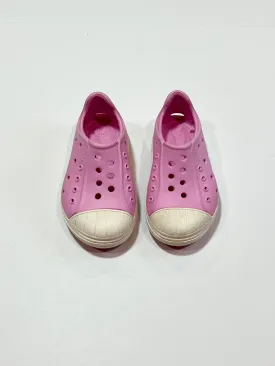 Pink slip-on shoes - Size C6
