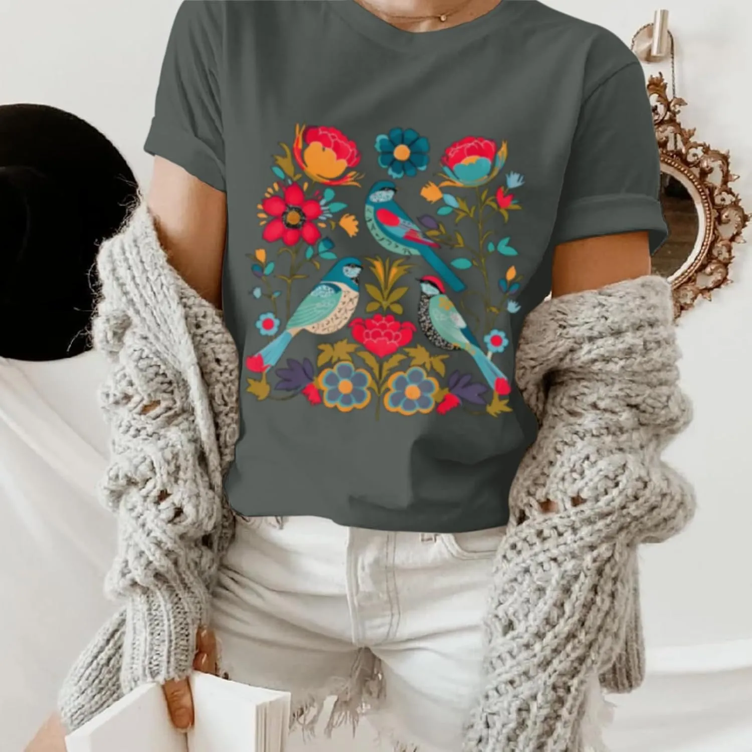 Vintage Flower Shirt for Women Boho Floral Wildflower Cute Graphic Tees Bird Cottagecore Print T Shirts Casual Tops