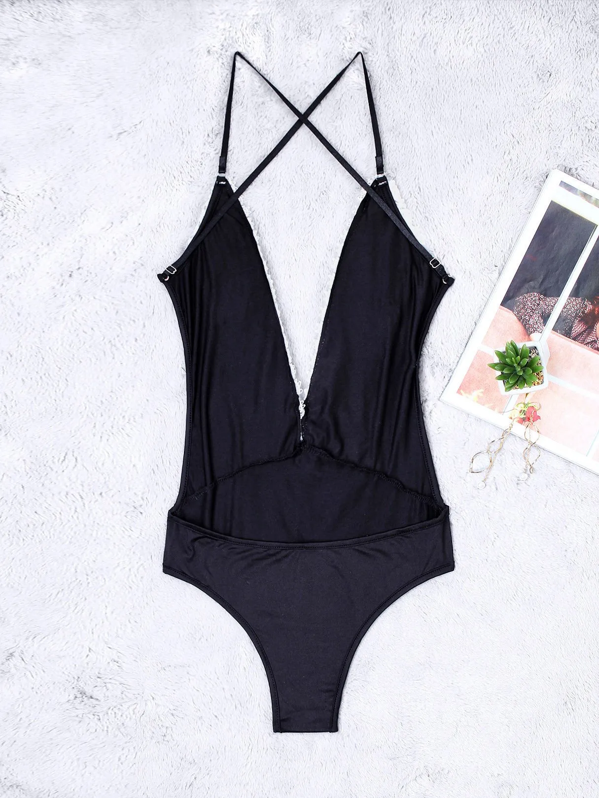 Wholesale Black Deep V Neck Sleeveless Plain Lace Backless Spaghetti Strap One-Pieces Swimsuits